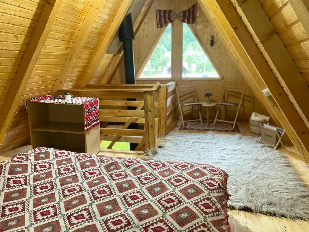 Cabanutze Satic Villa Rucăr Eksteriør bilde