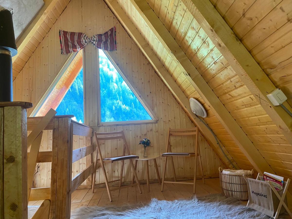 Cabanutze Satic Villa Rucăr Eksteriør bilde