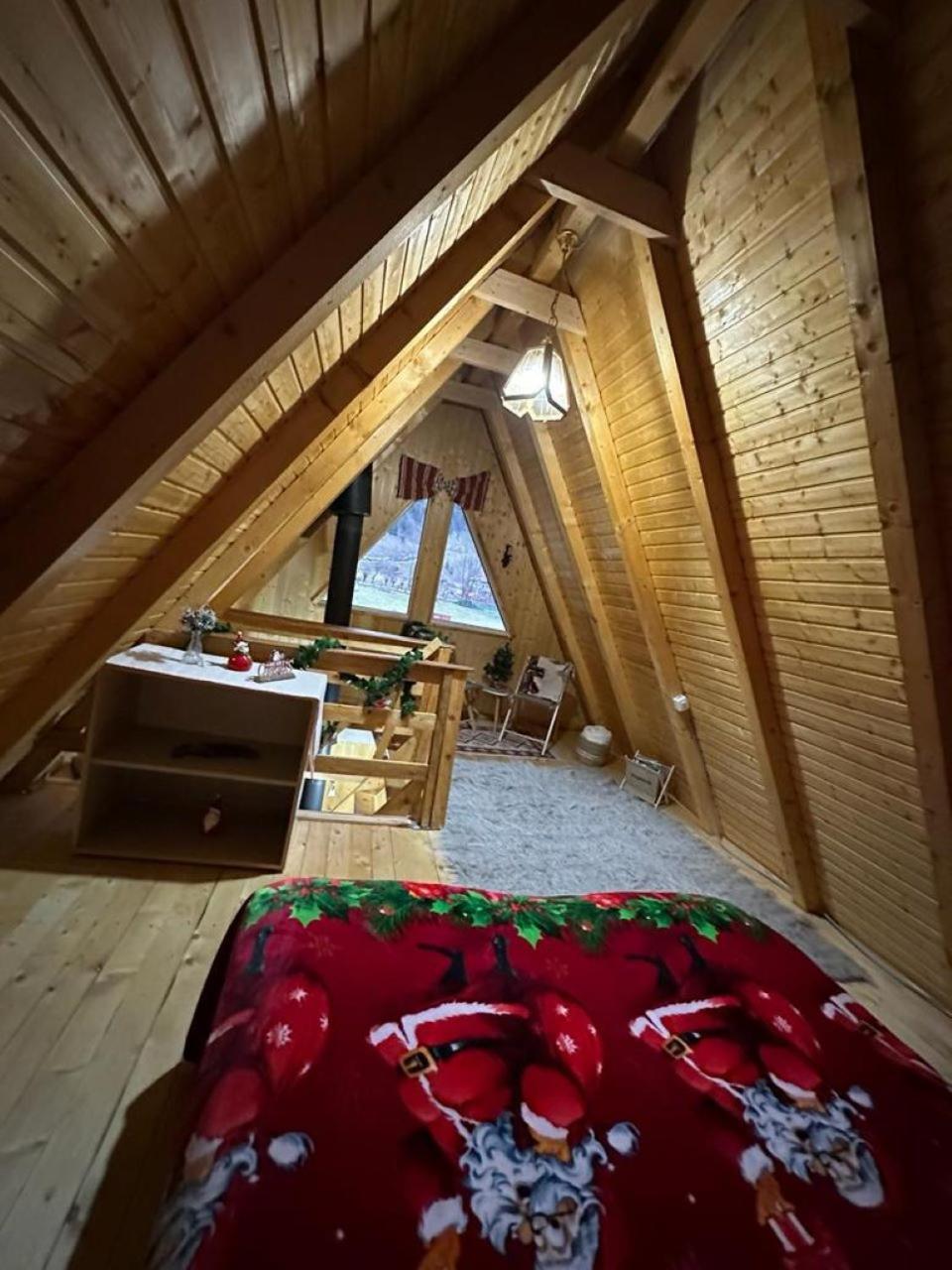 Cabanutze Satic Villa Rucăr Eksteriør bilde