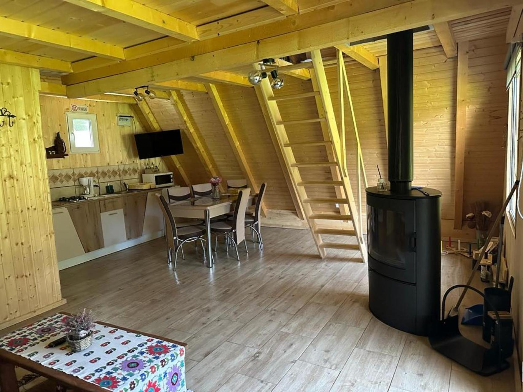 Cabanutze Satic Villa Rucăr Eksteriør bilde