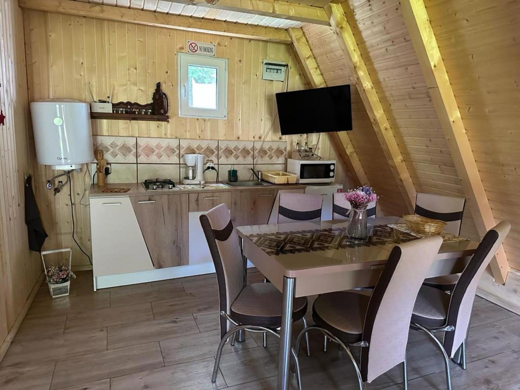 Cabanutze Satic Villa Rucăr Eksteriør bilde